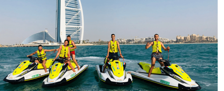 Nemo WaterSports Dubai Jet Ski & Flyboard Jet Ski & Flyboard à Dubaï
