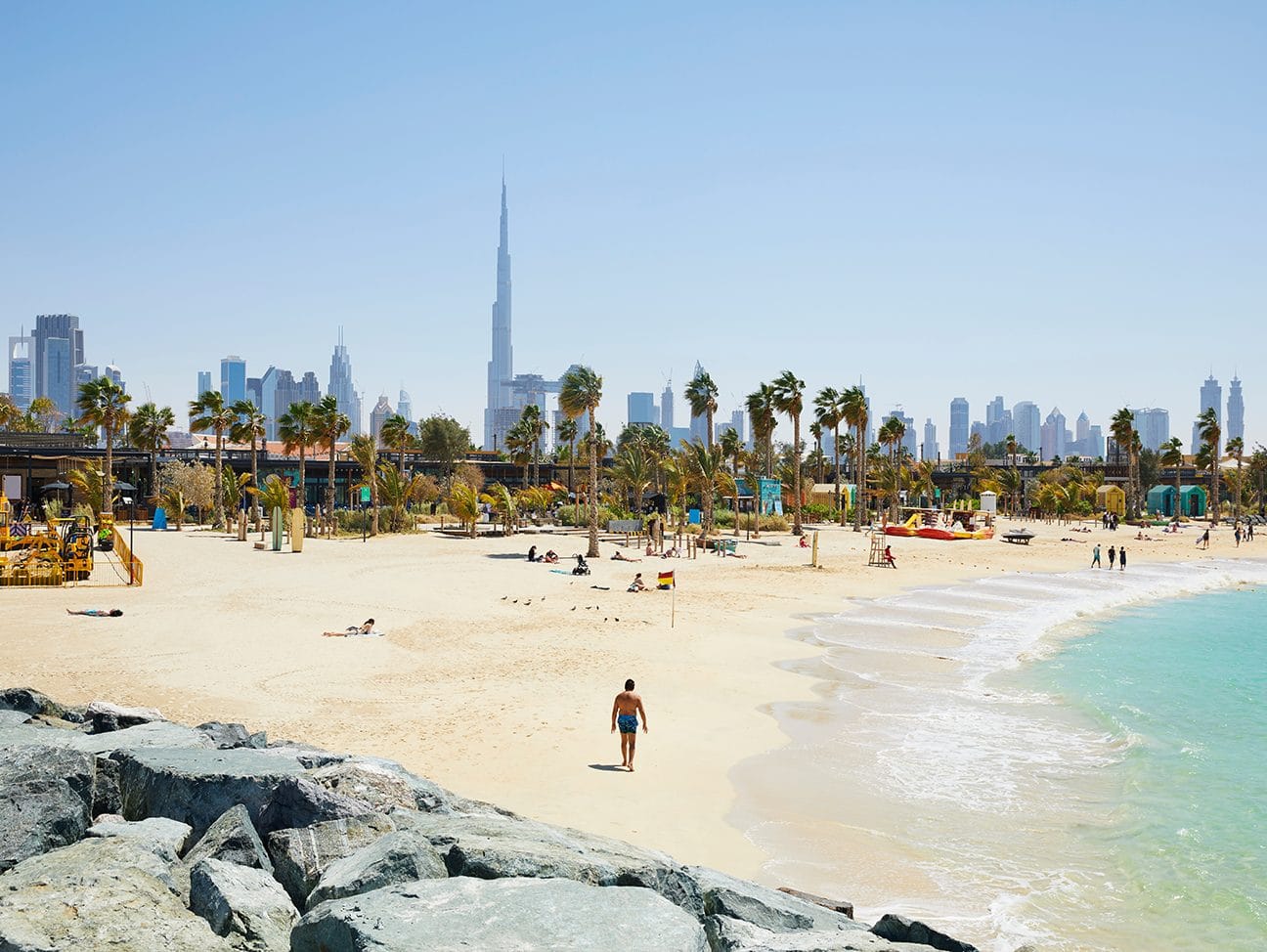 La plage de la Mer Dubaï